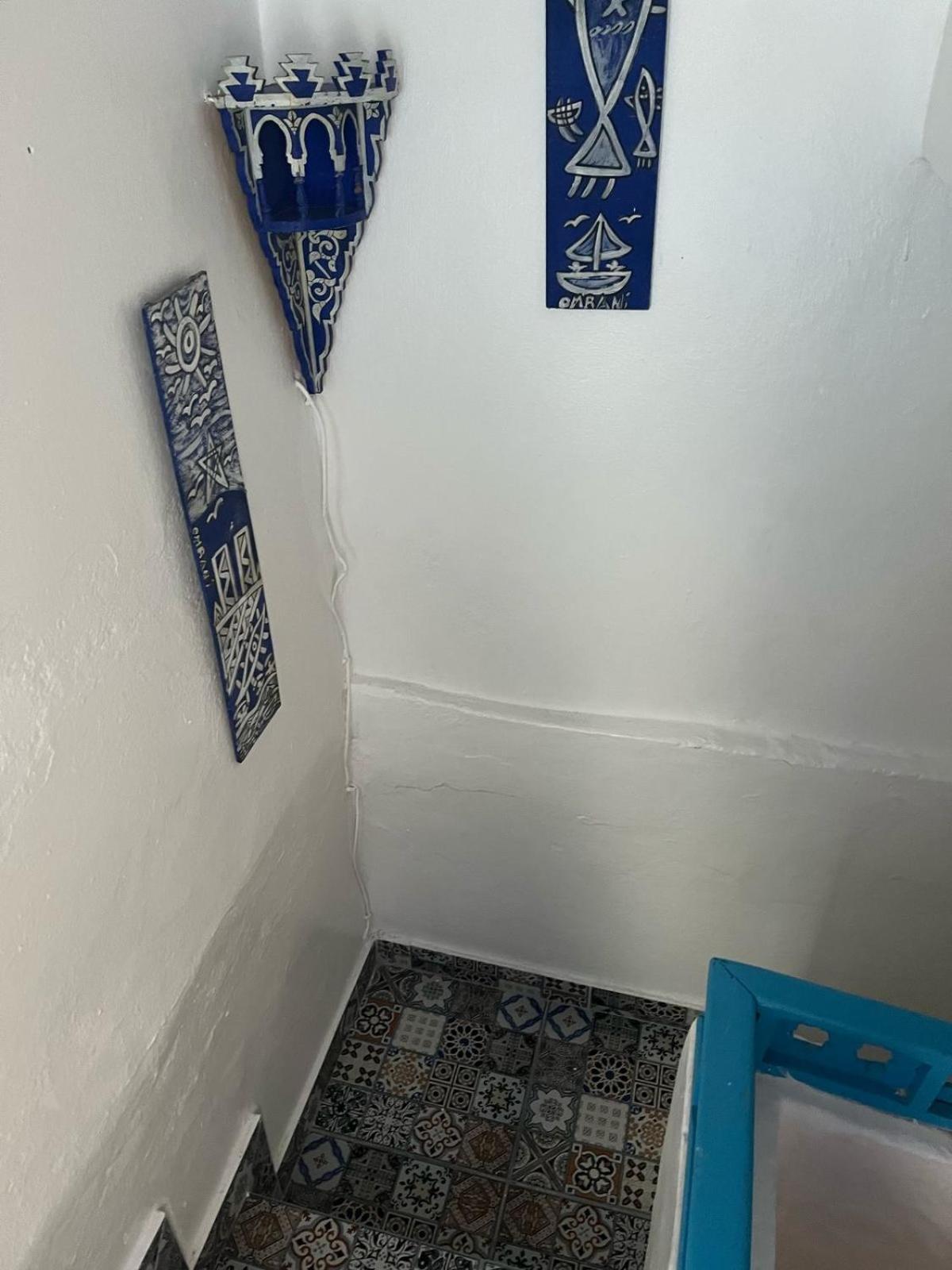 Hathor ,Casa Marroqui Con Dos Terrazas En La Medina Antigua , Ideal Parejas!! Wifi!! Asilah Esterno foto