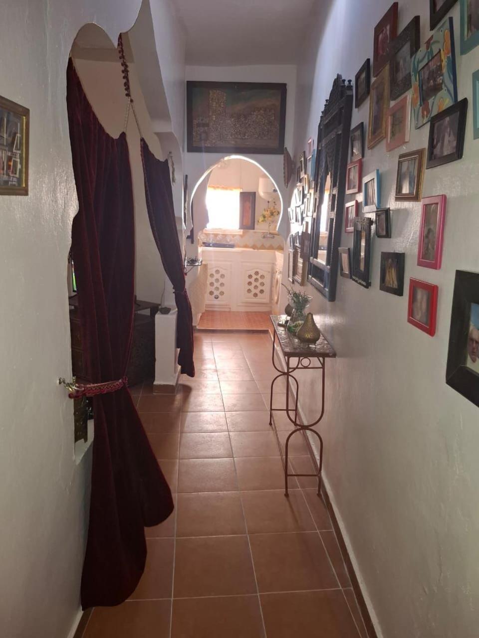 Hathor ,Casa Marroqui Con Dos Terrazas En La Medina Antigua , Ideal Parejas!! Wifi!! Asilah Esterno foto