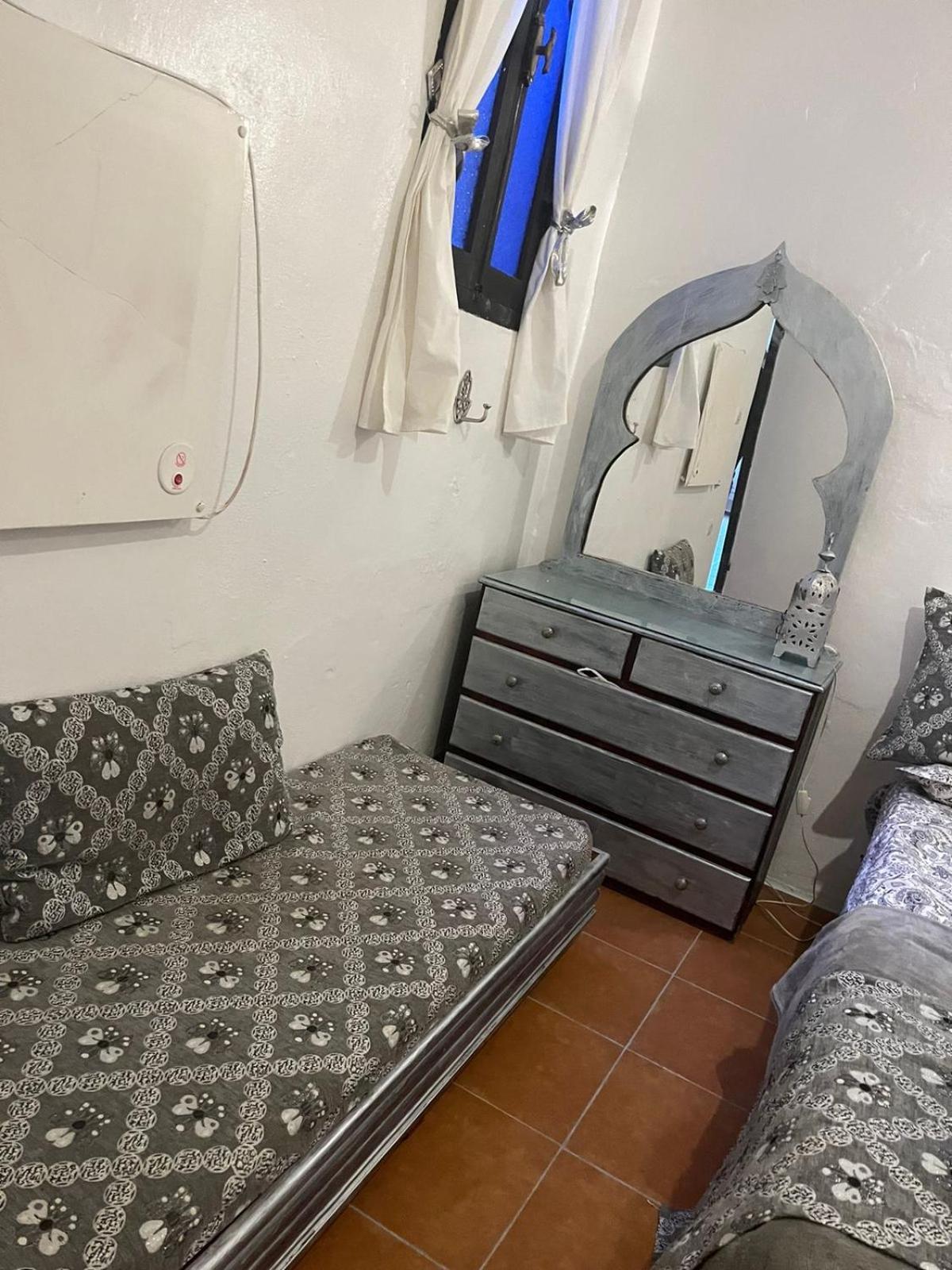 Hathor ,Casa Marroqui Con Dos Terrazas En La Medina Antigua , Ideal Parejas!! Wifi!! Asilah Esterno foto